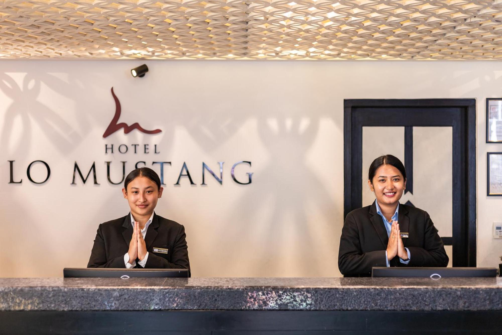 Hotel Lo Mustang Kathmandu Exterior foto