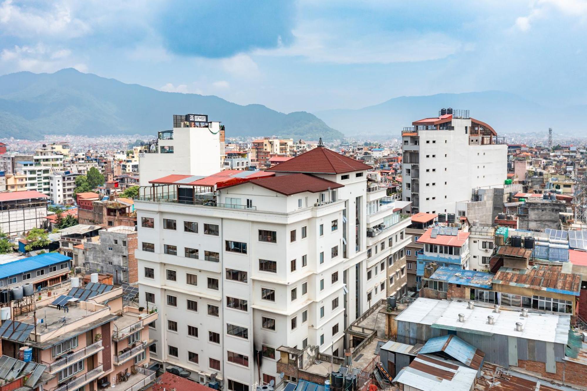 Hotel Lo Mustang Kathmandu Exterior foto