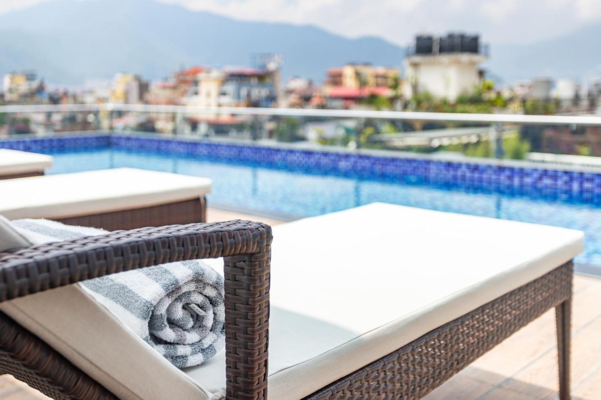 Hotel Lo Mustang Kathmandu Exterior foto